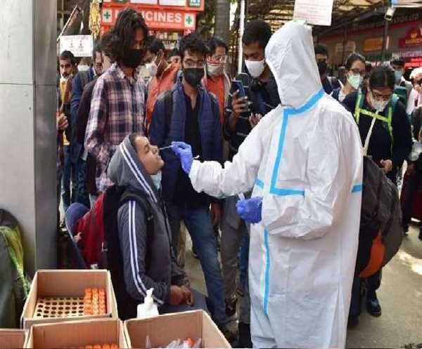 केरल में कोरोना के 3,581 नए मामले